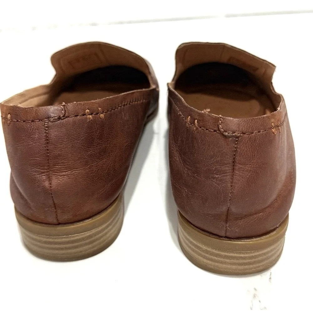 Clarks pure hall
